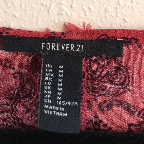 Cover up - Picture 4 of 4